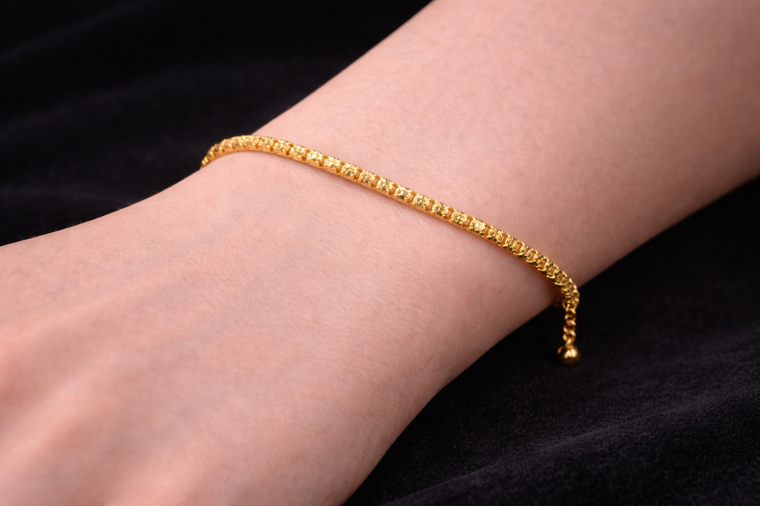 Shineaura Gold Plated Minimal Textured Bracelet for Women & Girls – Anti-Tarnish Elegant Slim Bracelet - Image 2